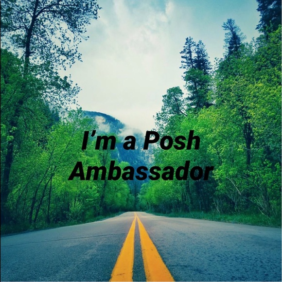 Meet Your Posher! - Picture 10 of 13